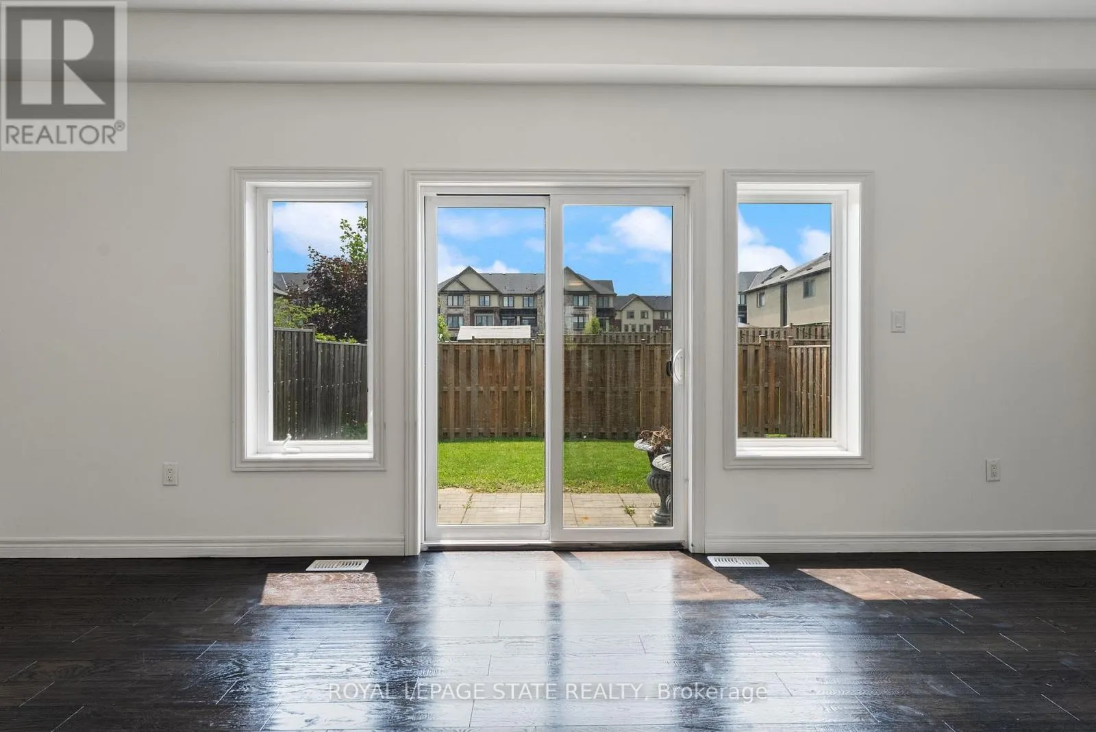 68 DODMAN CRESCENT