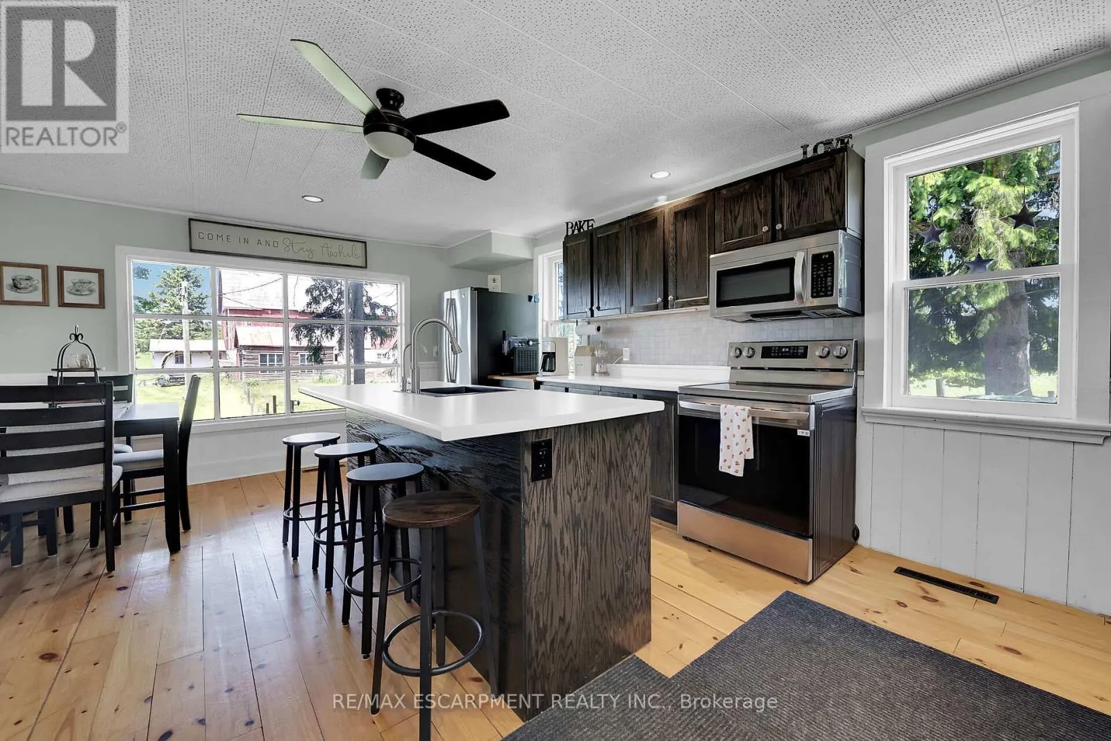 1216 SAWMILL ROAD