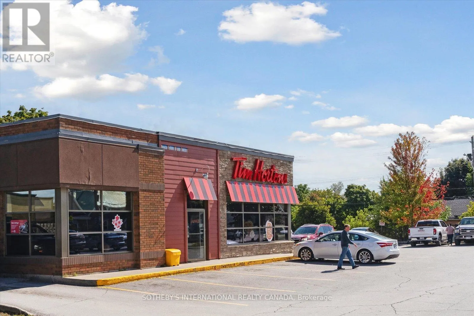 404 - 19B WEST STREET N