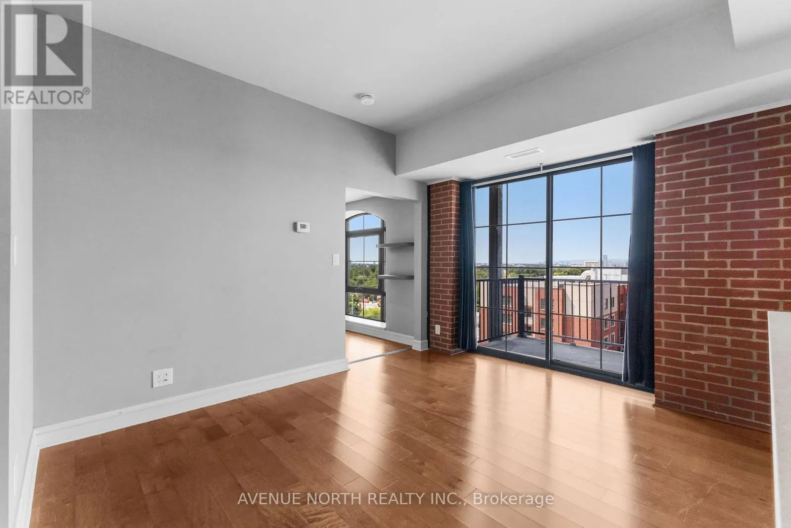 806 - 555 ANAND PRIVATE