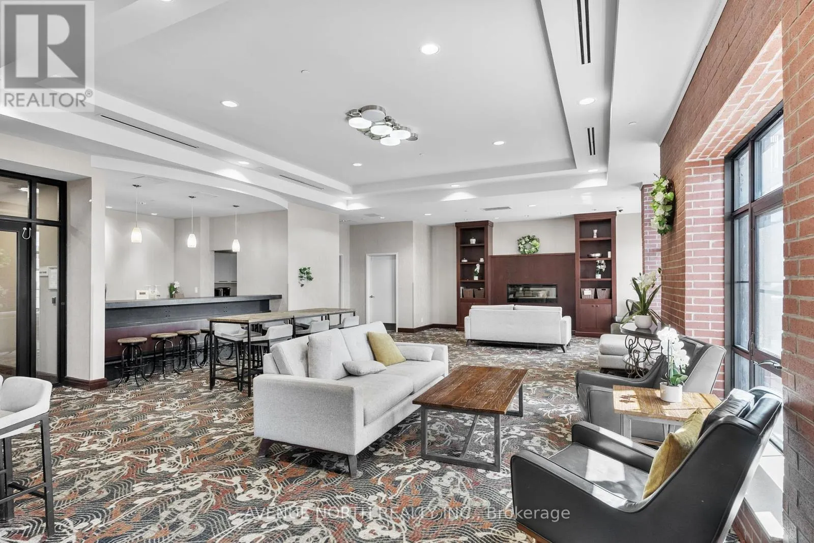 806 - 555 ANAND PRIVATE