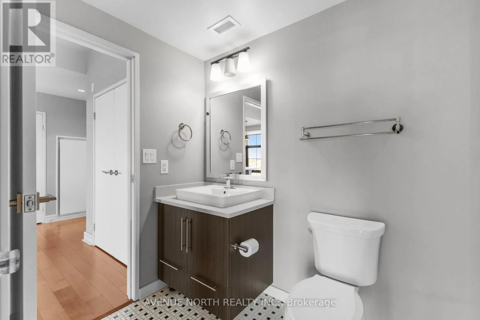 806 - 555 ANAND PRIVATE