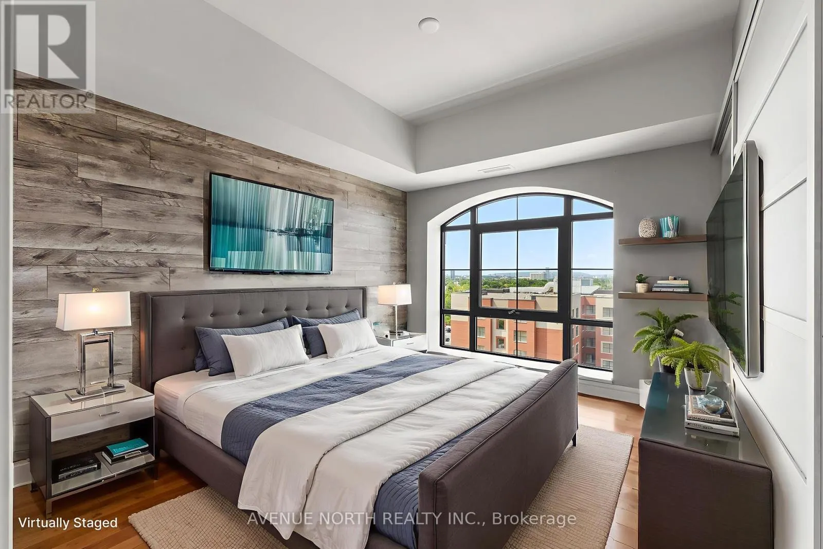 806 - 555 ANAND PRIVATE