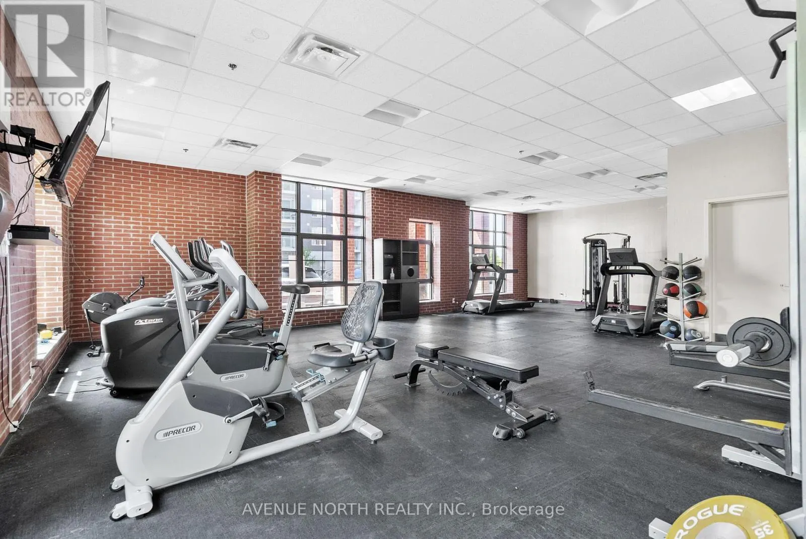 806 - 555 ANAND PRIVATE