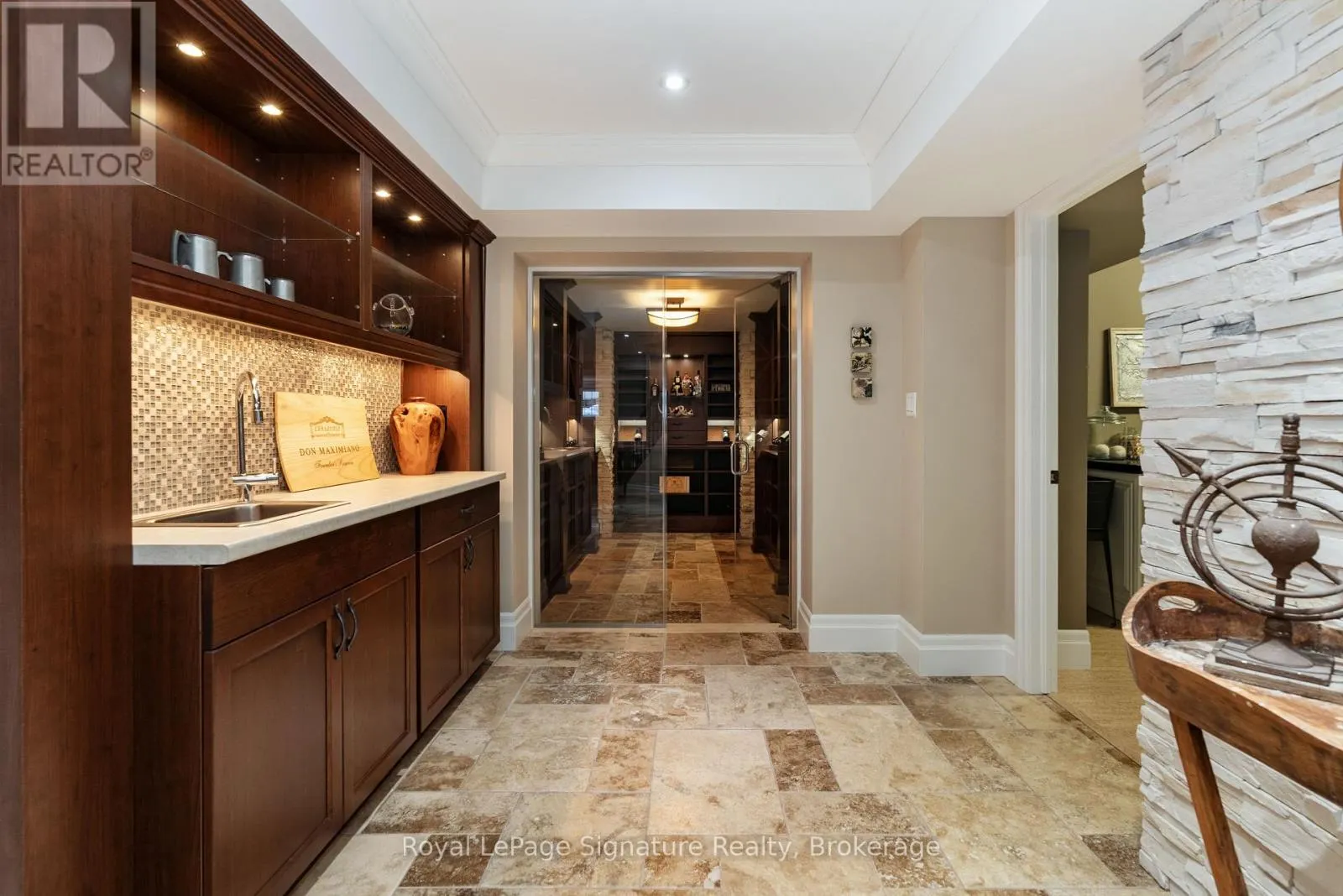 149 EAST RIDGE DRIVE