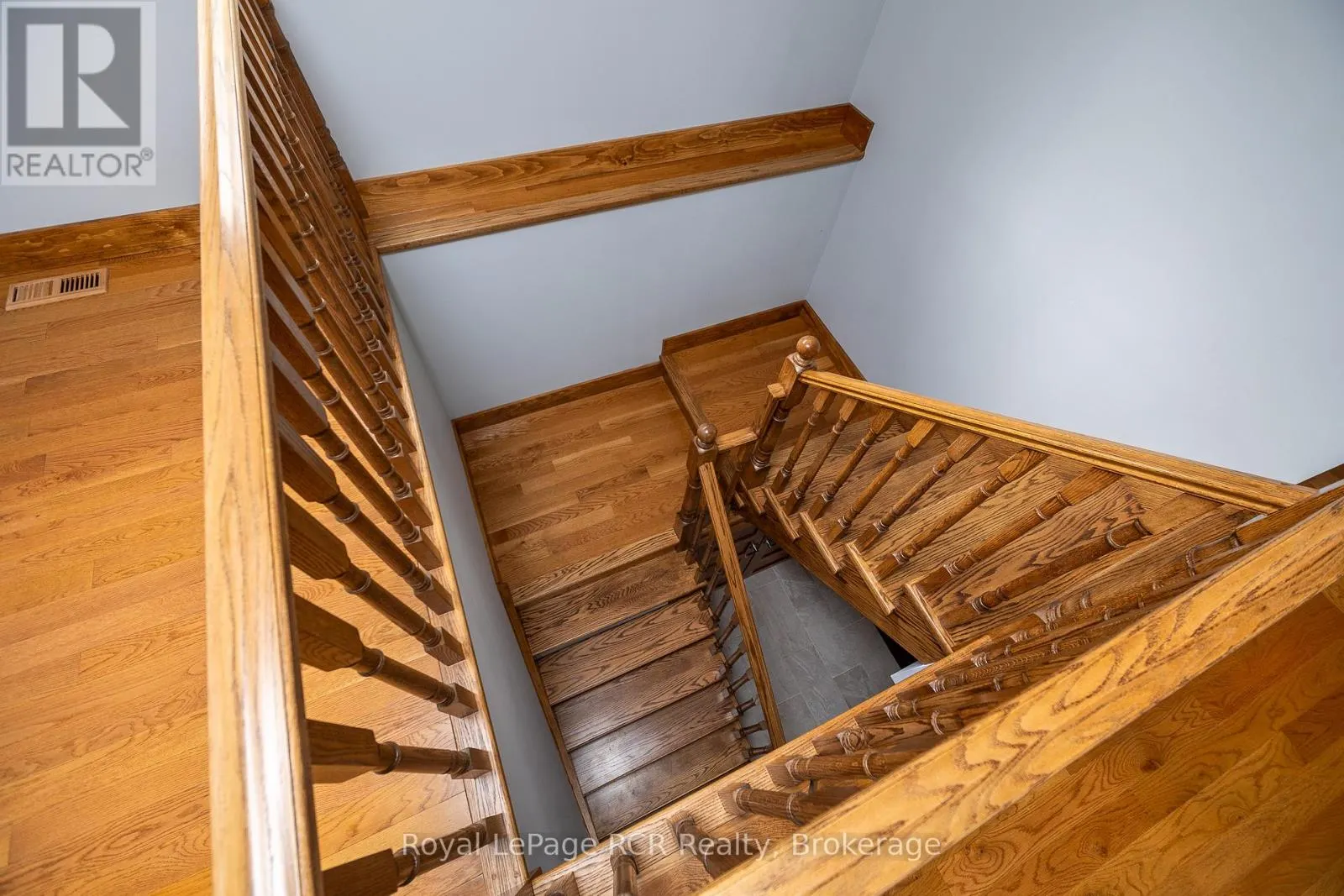 123 LAKEVIEW ROAD