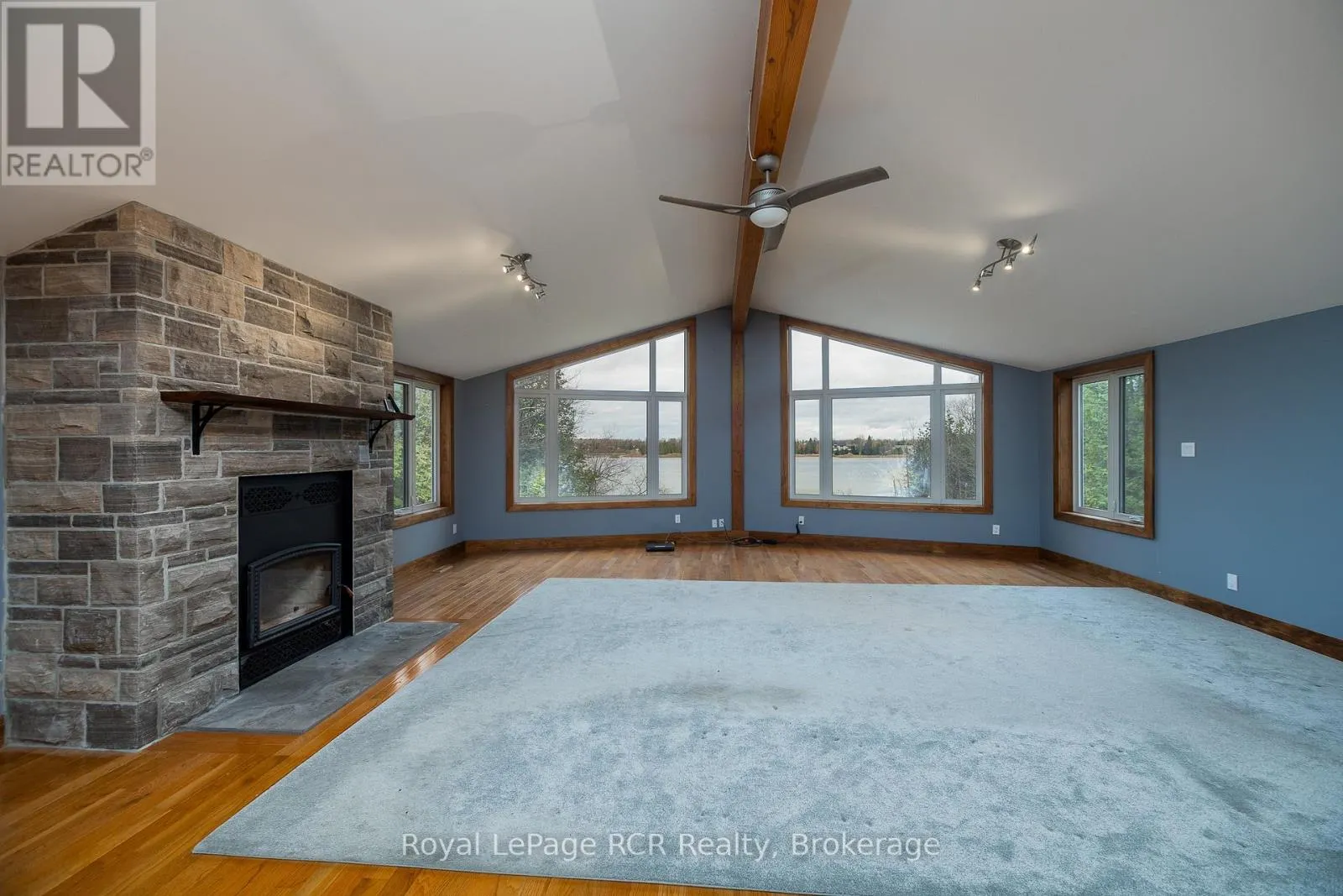 123 LAKEVIEW ROAD