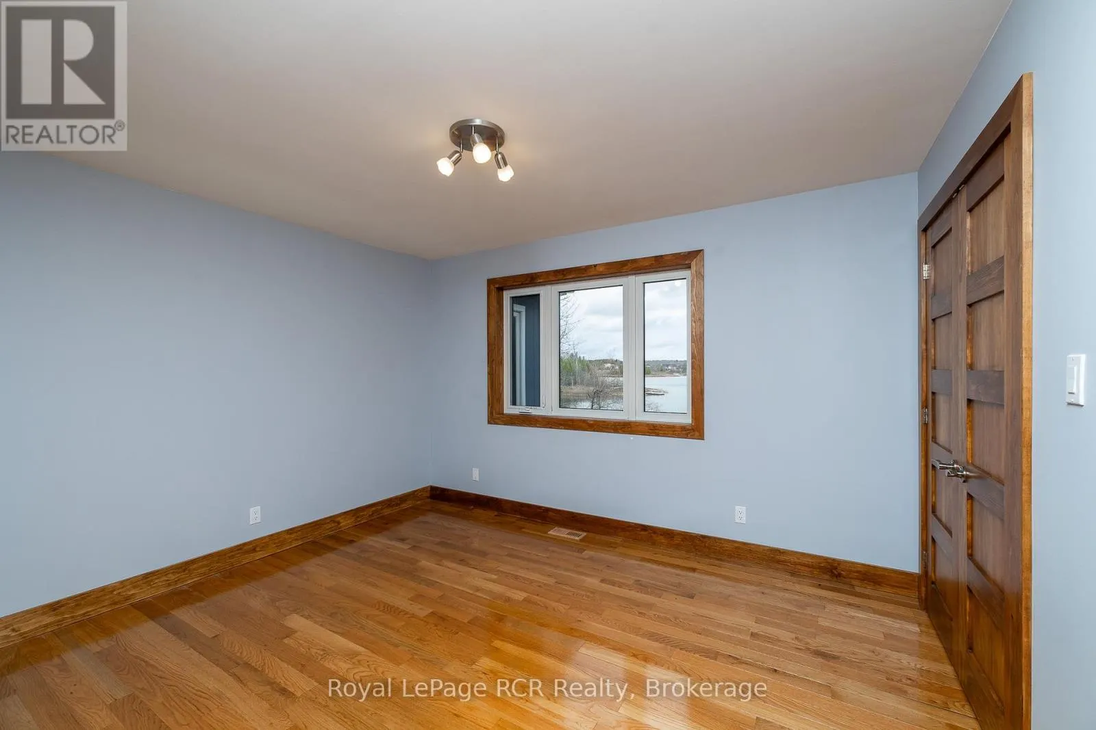 123 LAKEVIEW ROAD