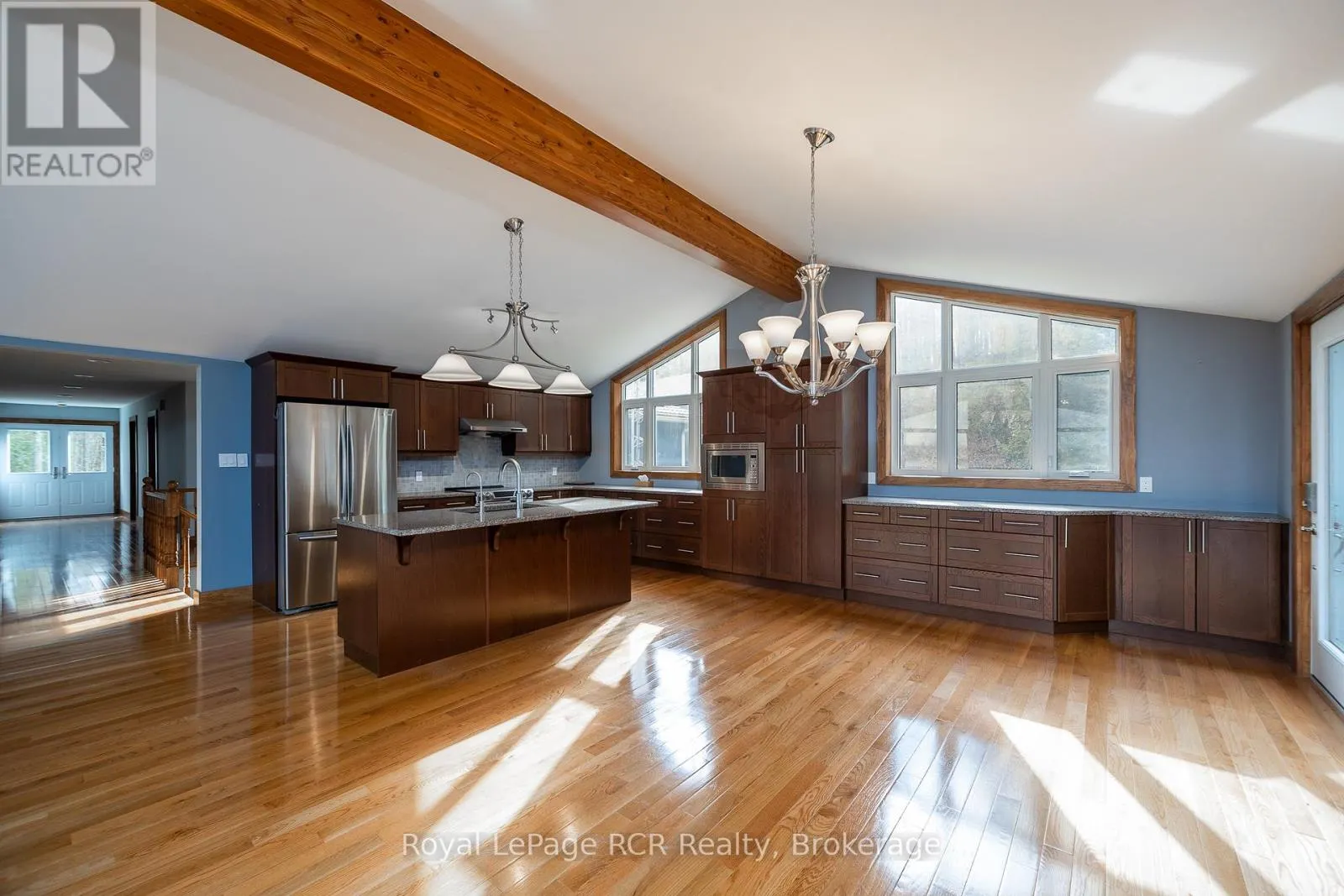 123 LAKEVIEW ROAD
