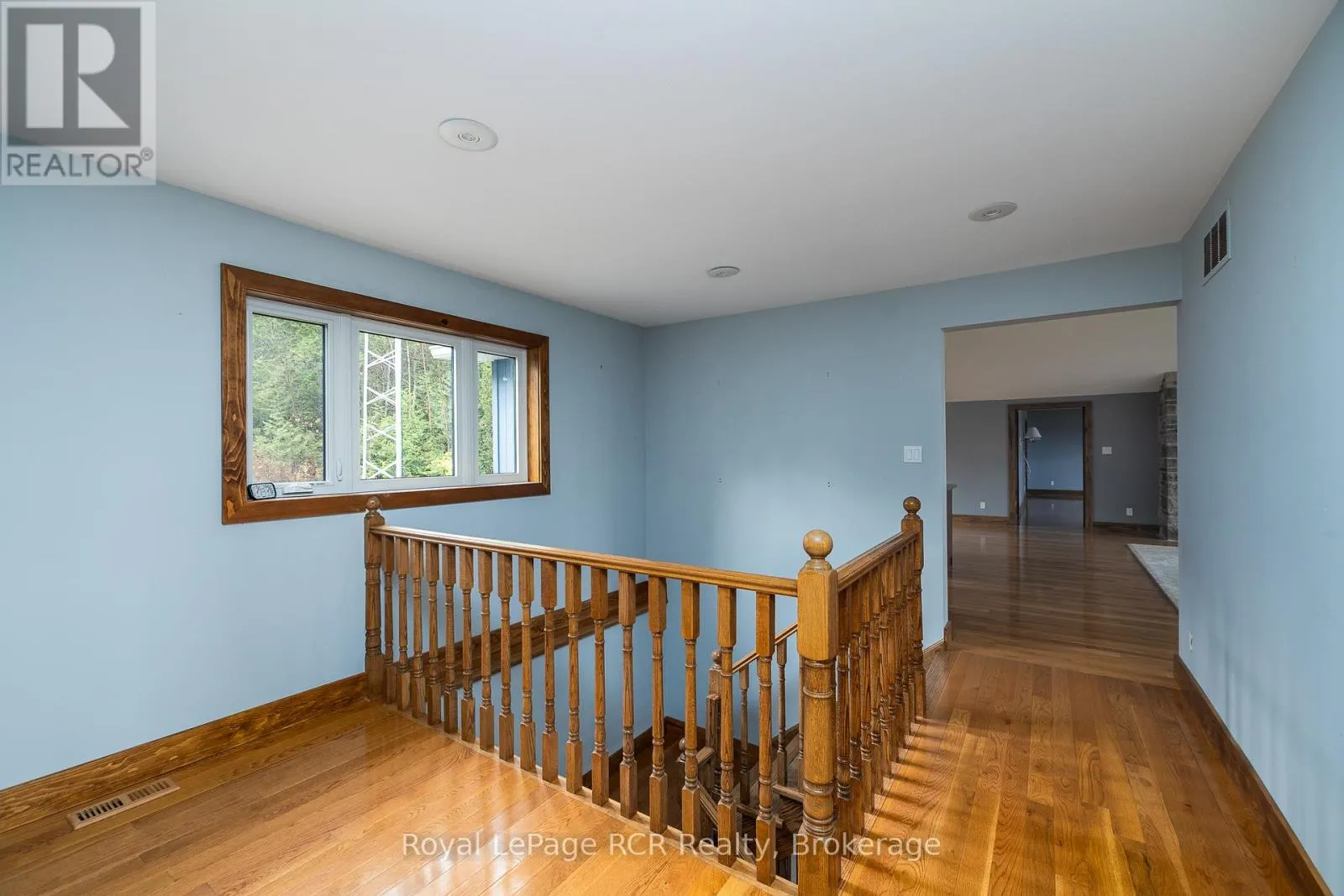 123 LAKEVIEW ROAD