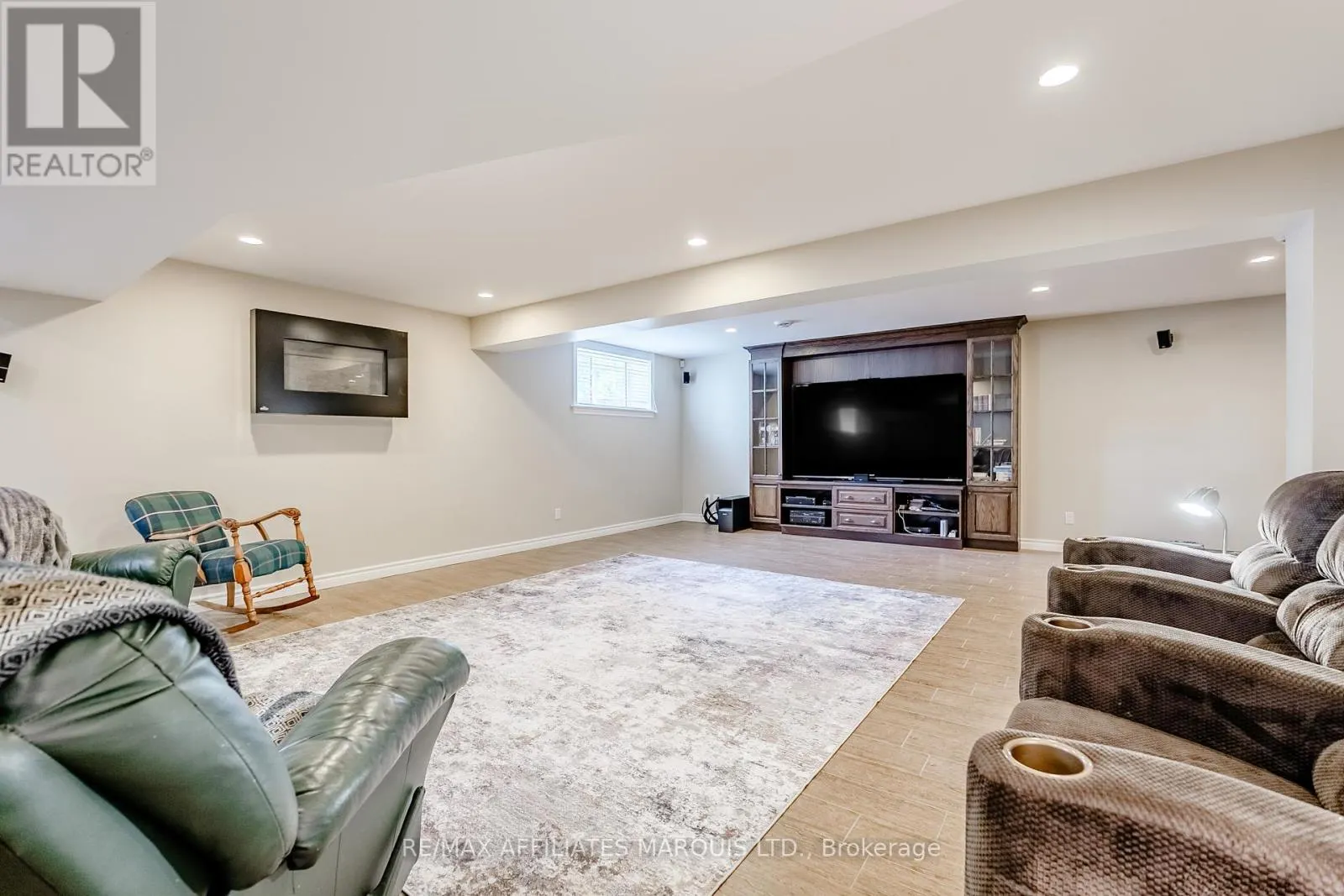 20452 PATRICIA LANE