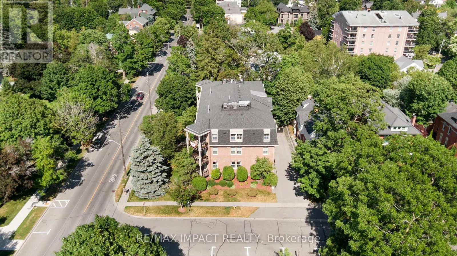 101 - 220 CHURCH STREET, #101