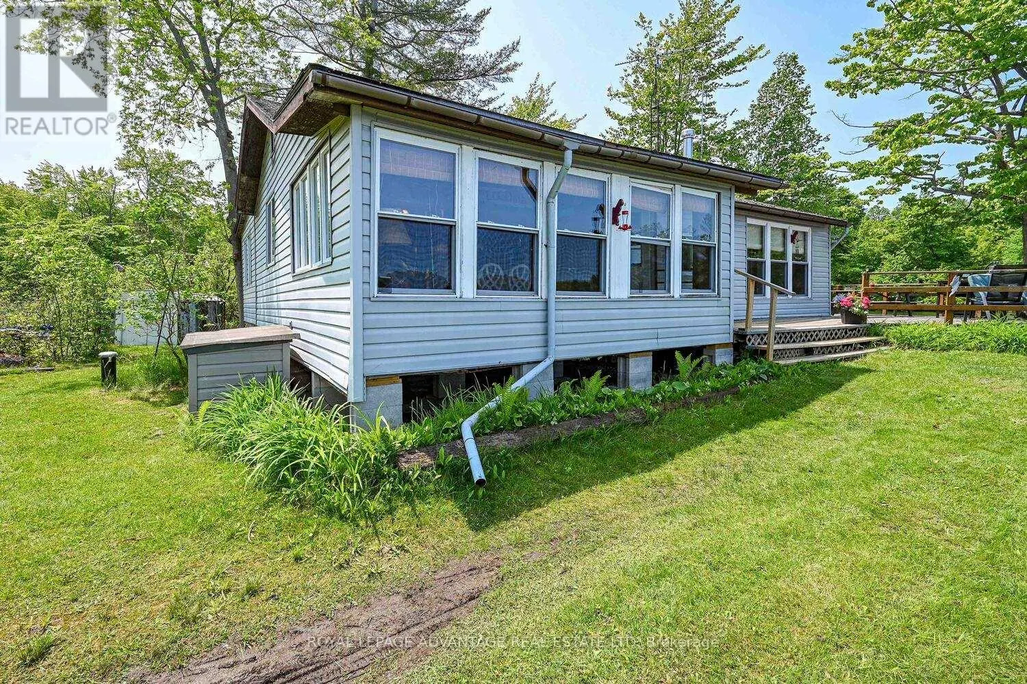832 KLON LANE