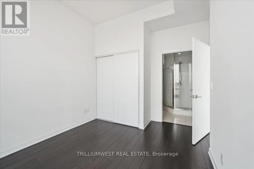 1702 - 85 DUKE STREET W