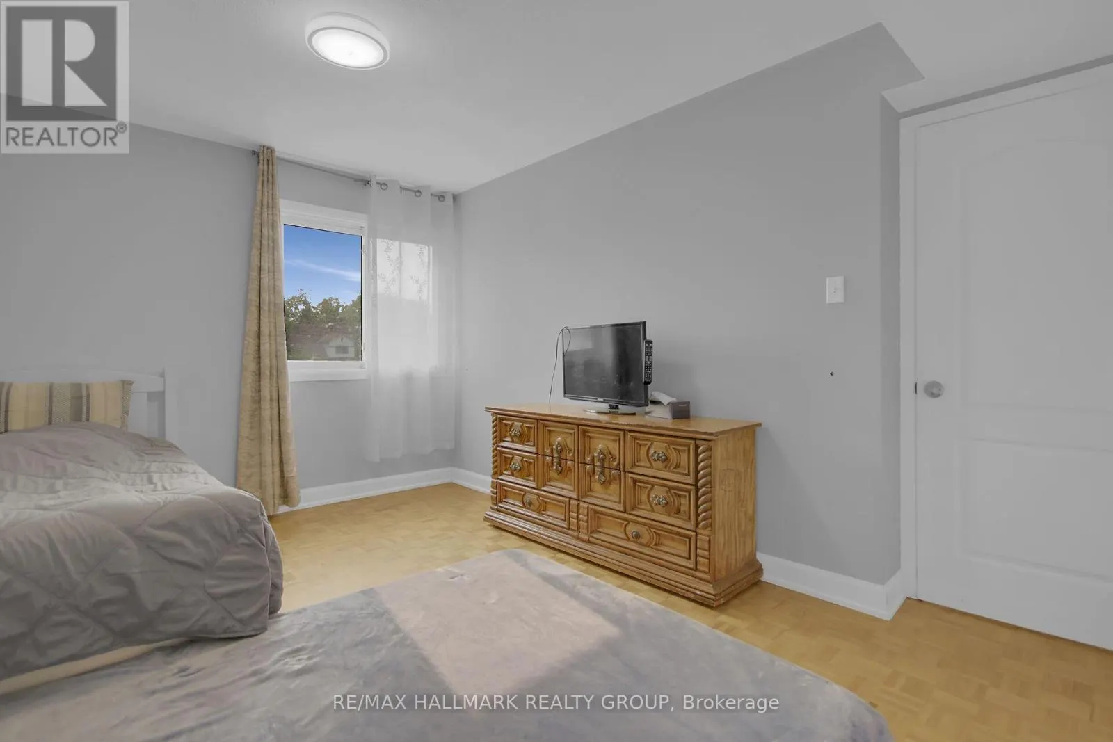 1 - 1821 WALKLEY ROAD