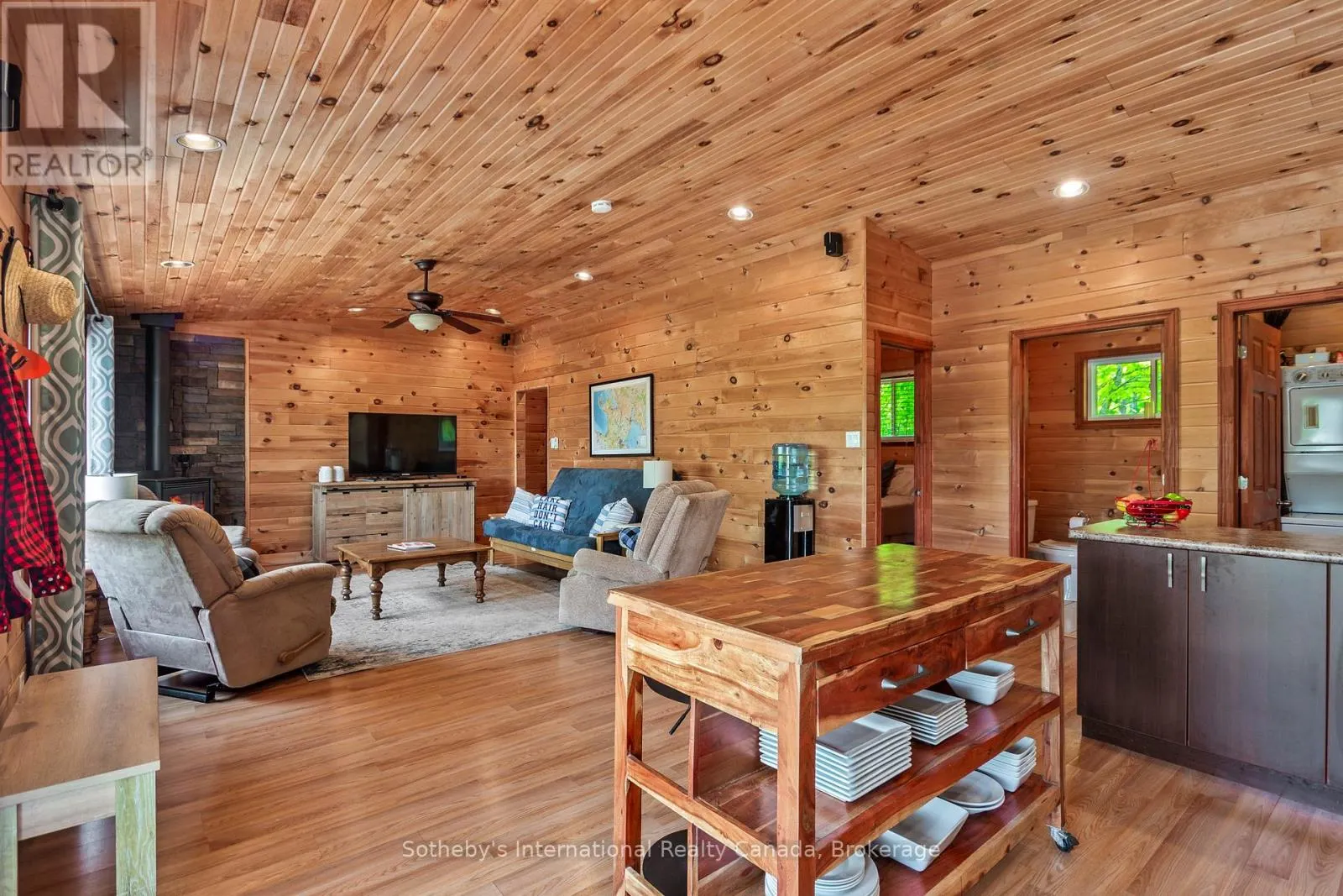 12494 GEORGIAN BAY SHORE