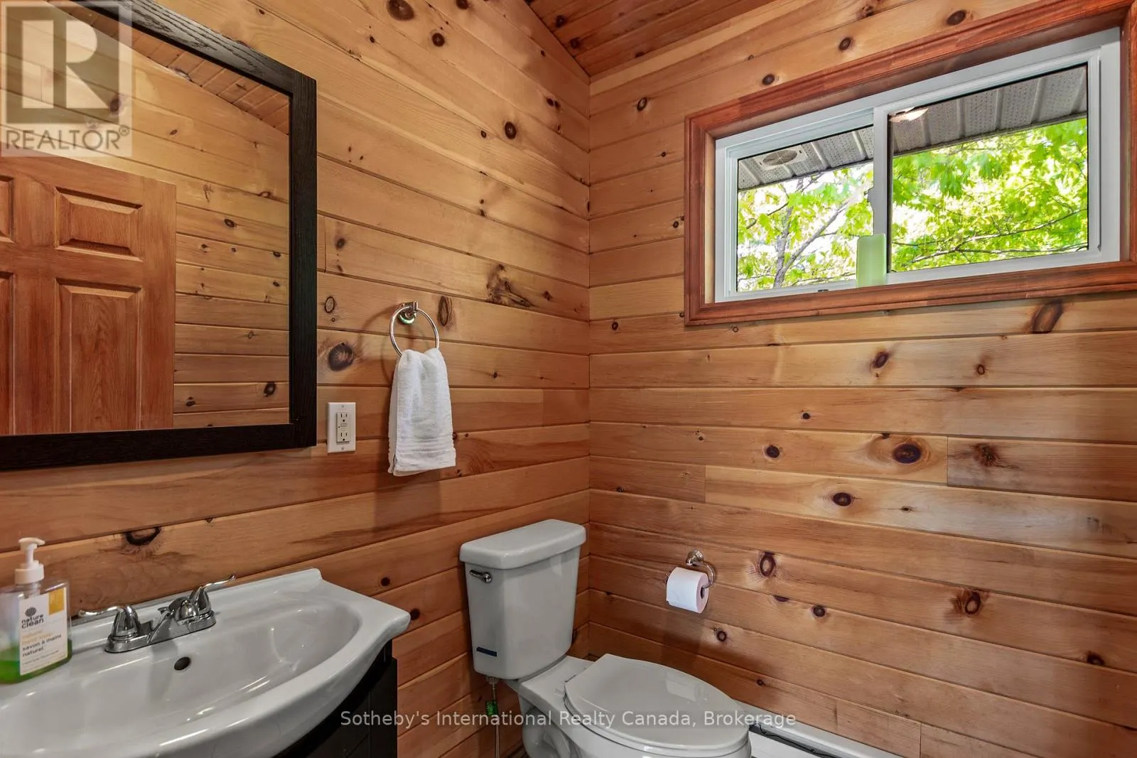 12494 GEORGIAN BAY SHORE