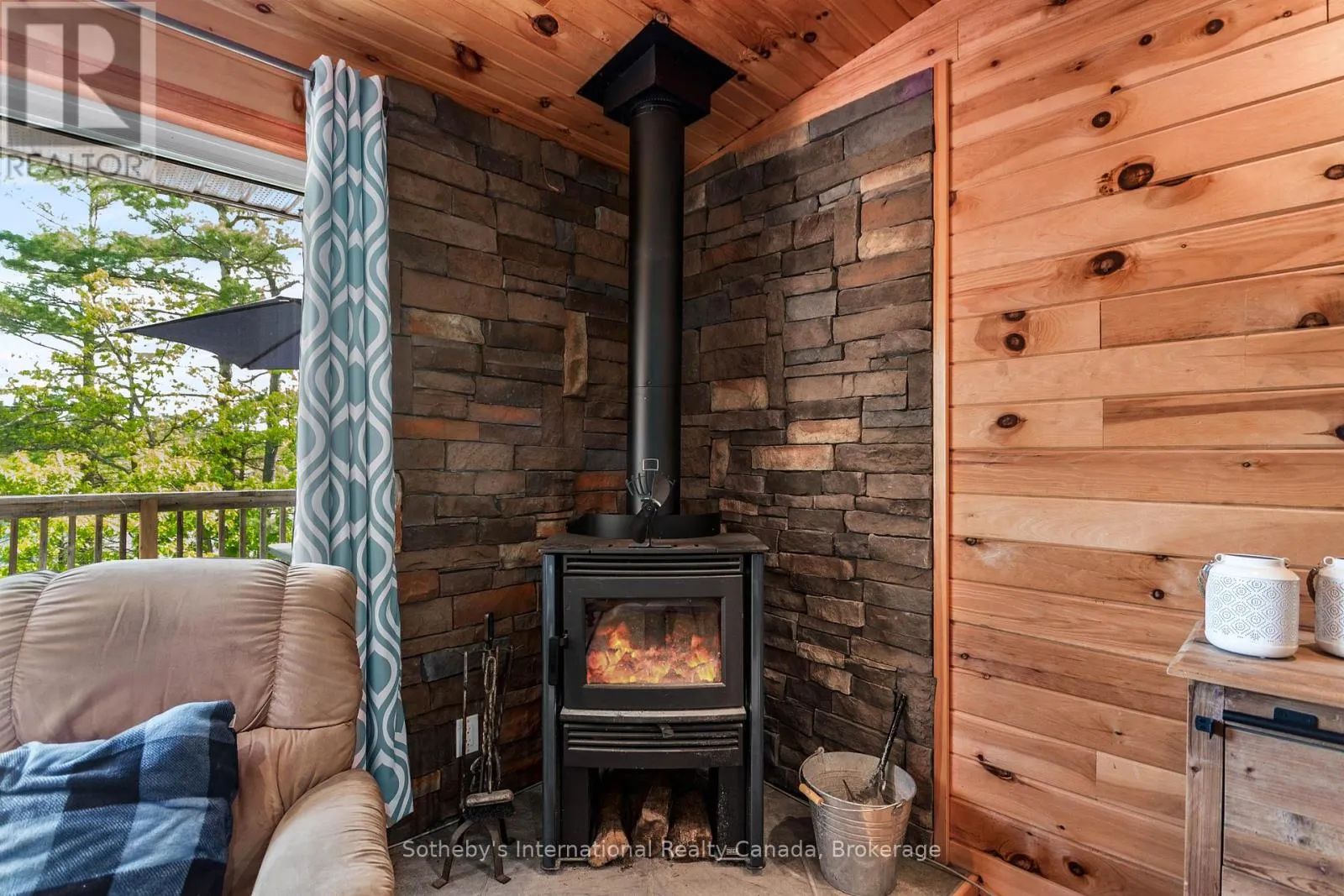 12494 GEORGIAN BAY SHORE