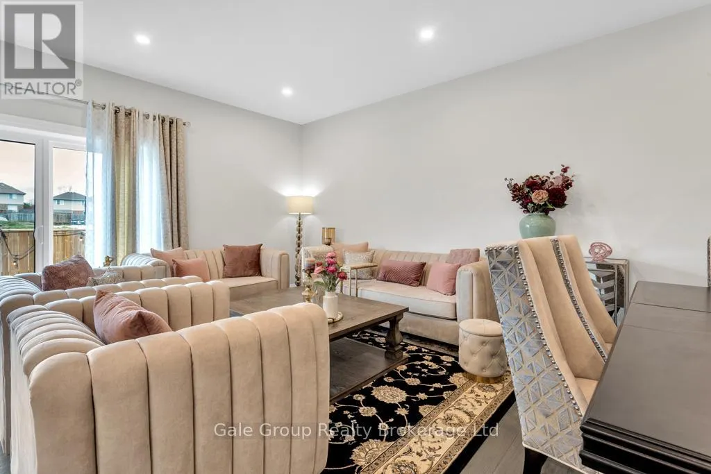 602 - 361 QUARTER TOWN LINE, #602