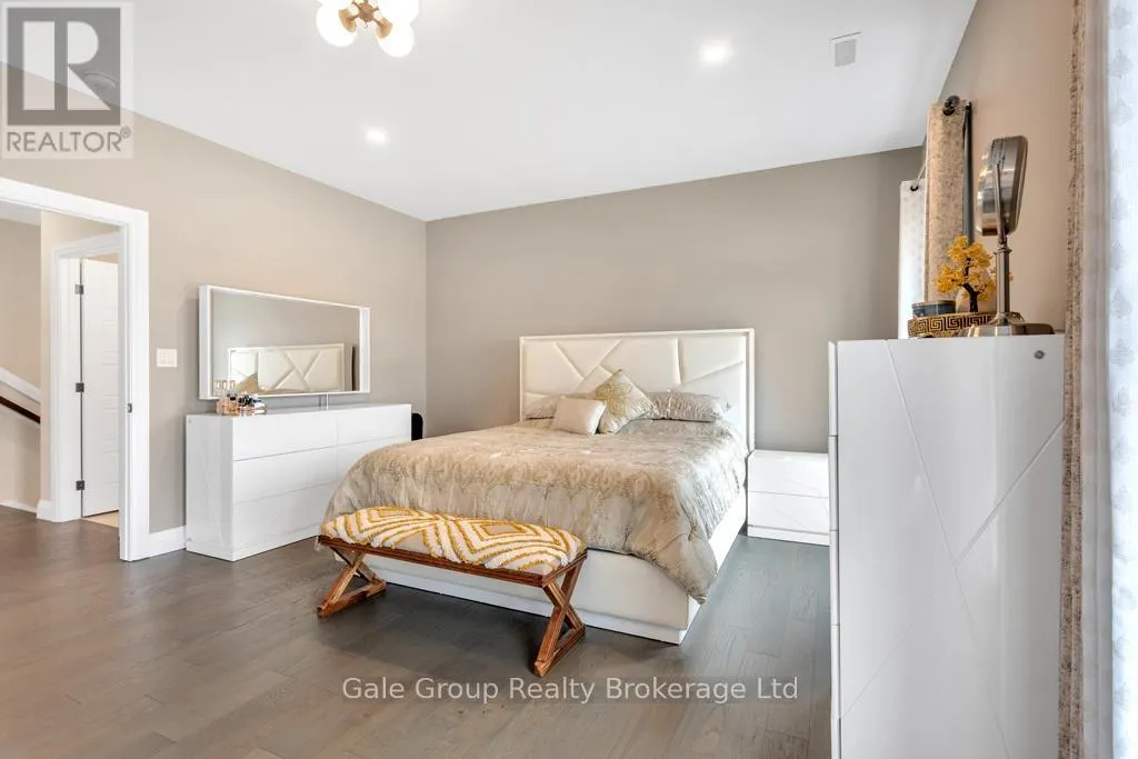 602 - 361 QUARTER TOWN LINE, #602