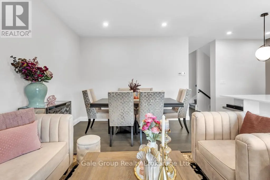 602 - 361 QUARTER TOWN LINE, #602