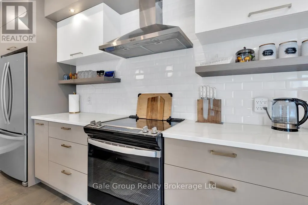 602 - 361 QUARTER TOWN LINE, #602