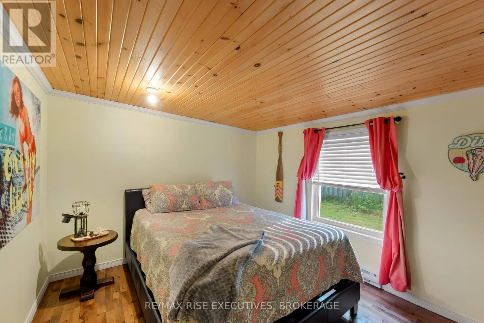 6862 SMITH LANE