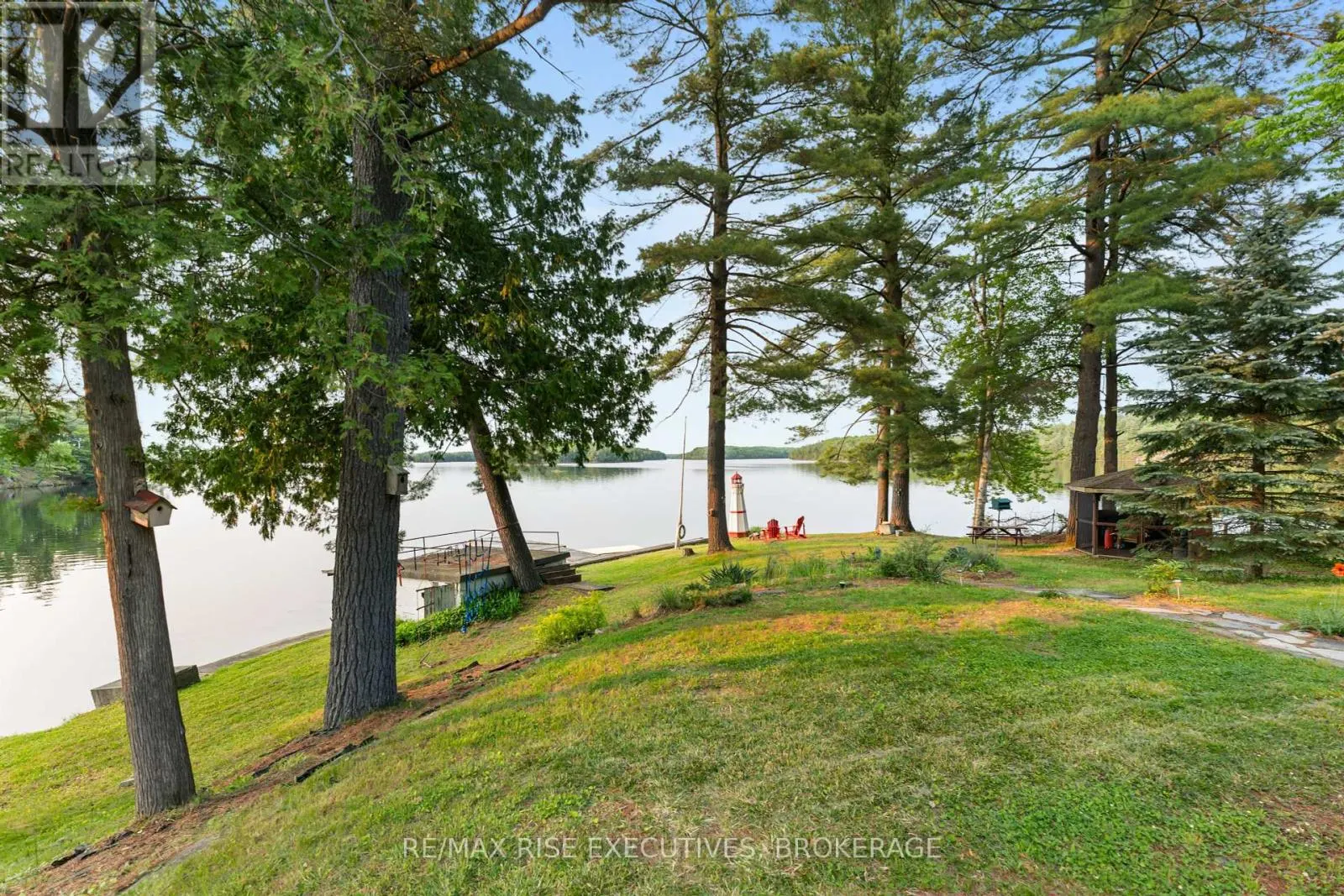 6862 SMITH LANE