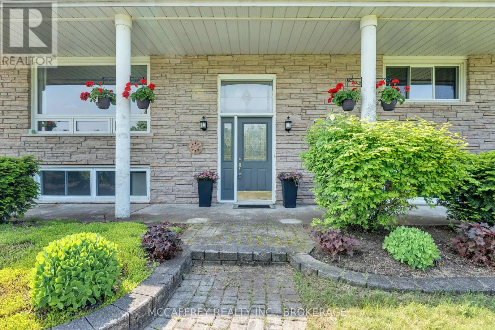 2118 COUNTY ROAD 9