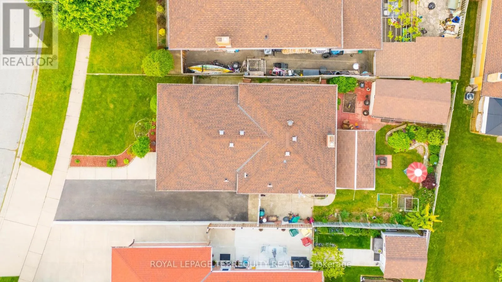 7 ANDERSON DRIVE