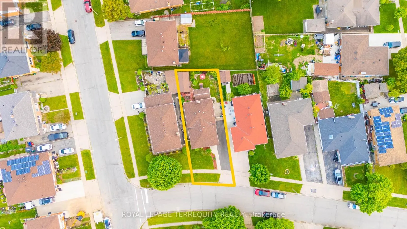 7 ANDERSON DRIVE
