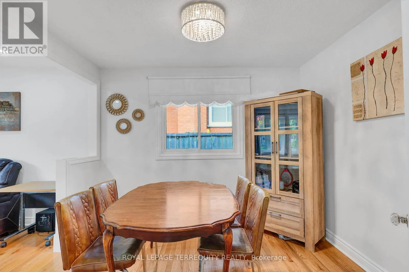 7 ANDERSON DRIVE