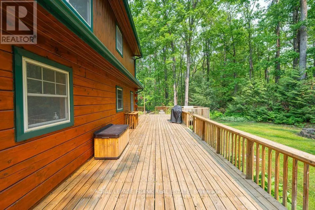 120 SUGARBUSH CRESCENT