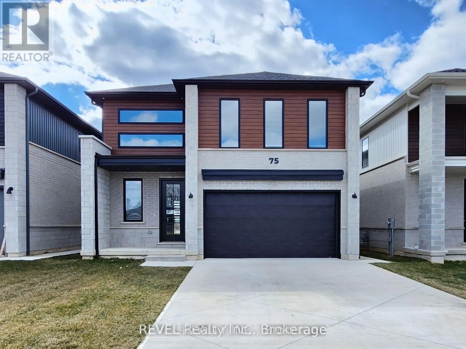 75 TRAILVIEW DRIVE