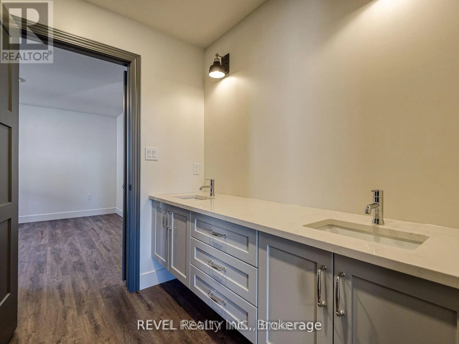 75 TRAILVIEW DRIVE