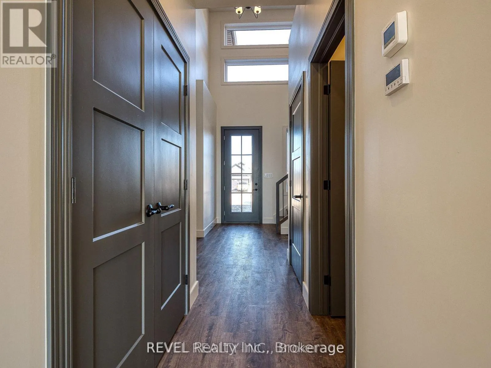 75 TRAILVIEW DRIVE