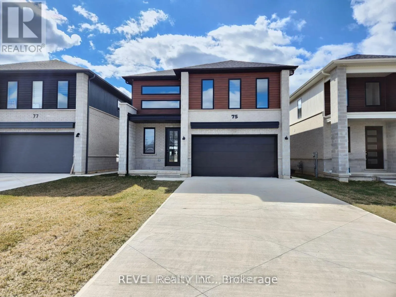75 TRAILVIEW DRIVE