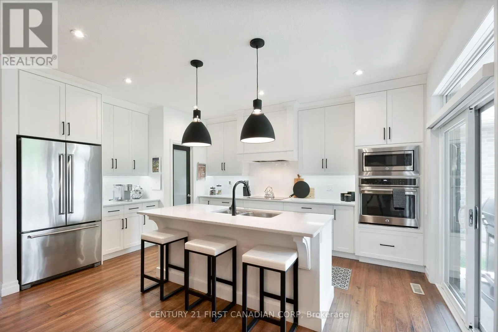 27 - 234 PEACH TREE BOULEVARD, #27