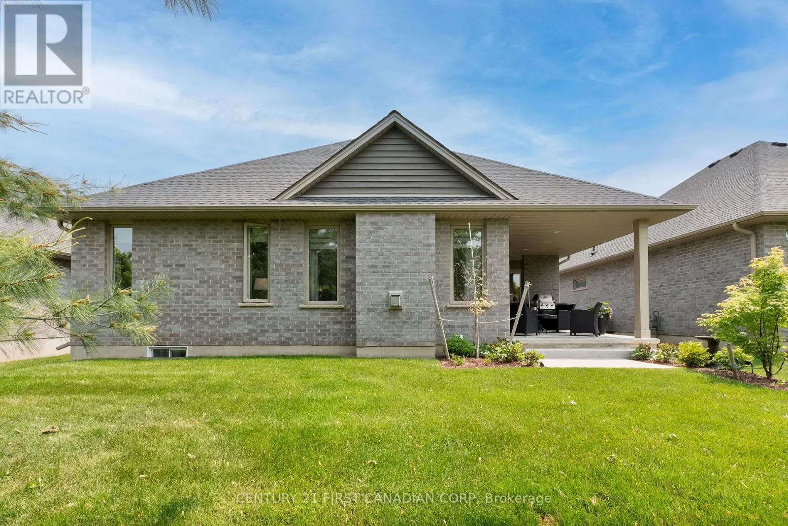 27 - 234 PEACH TREE BOULEVARD, #27