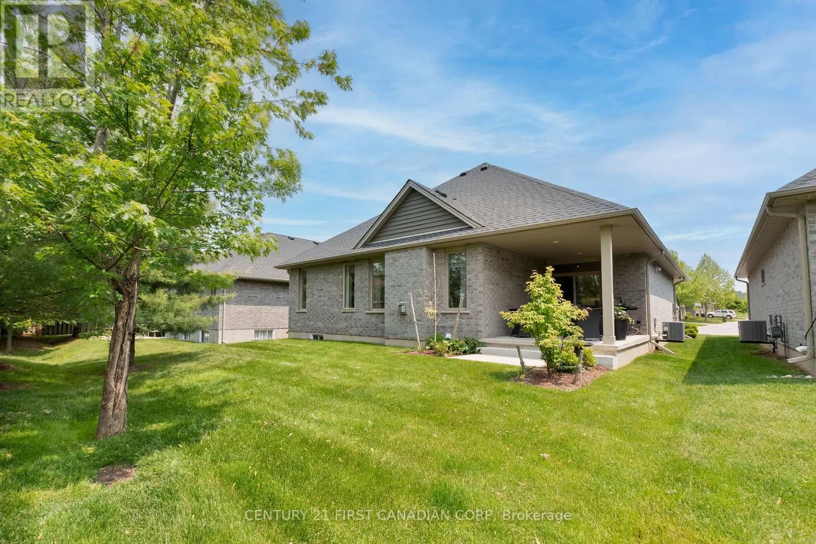 27 - 234 PEACH TREE BOULEVARD, #27
