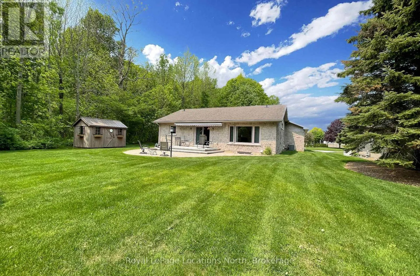 69 FAIRWAY AVENUE