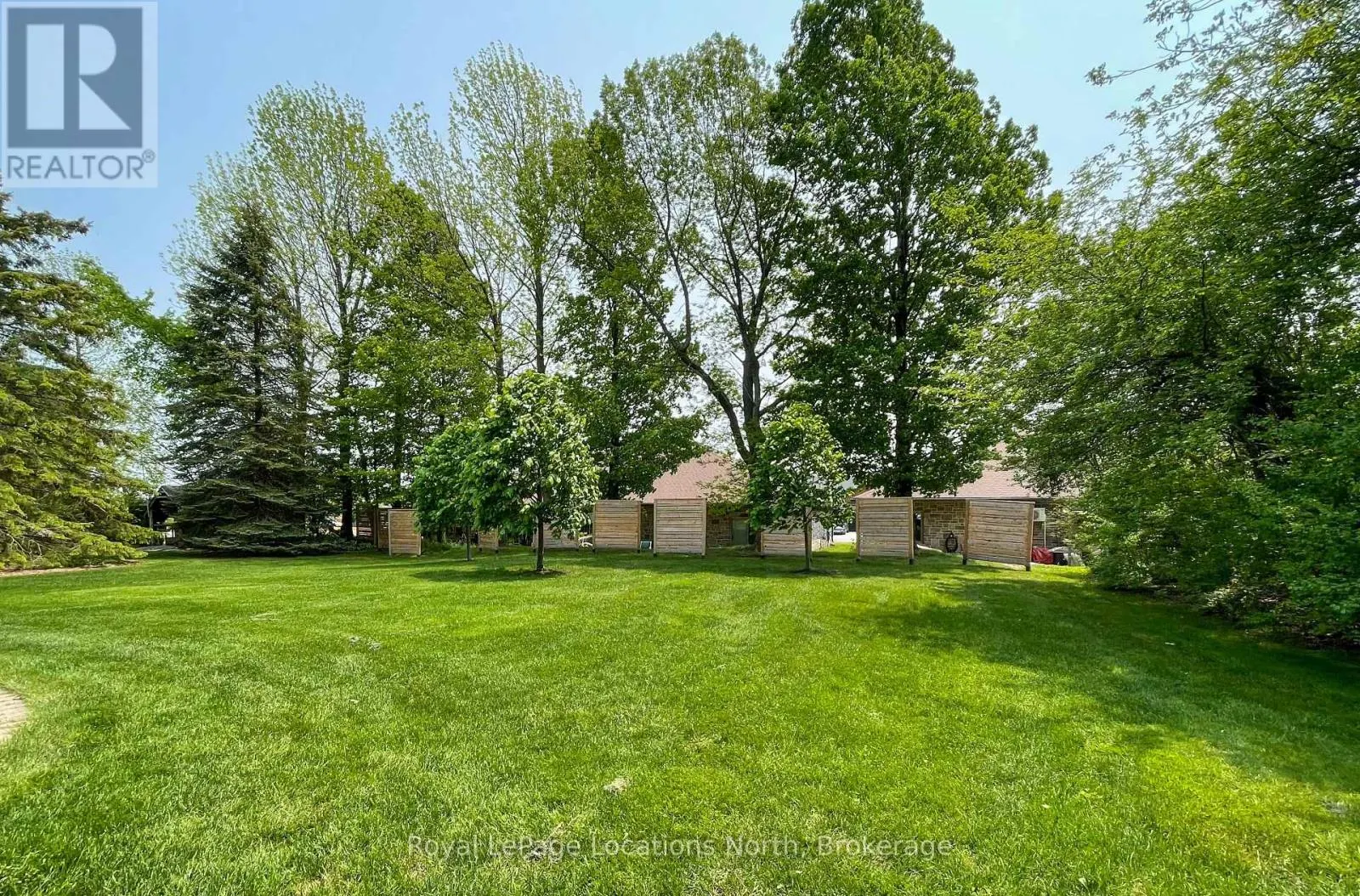 69 FAIRWAY AVENUE