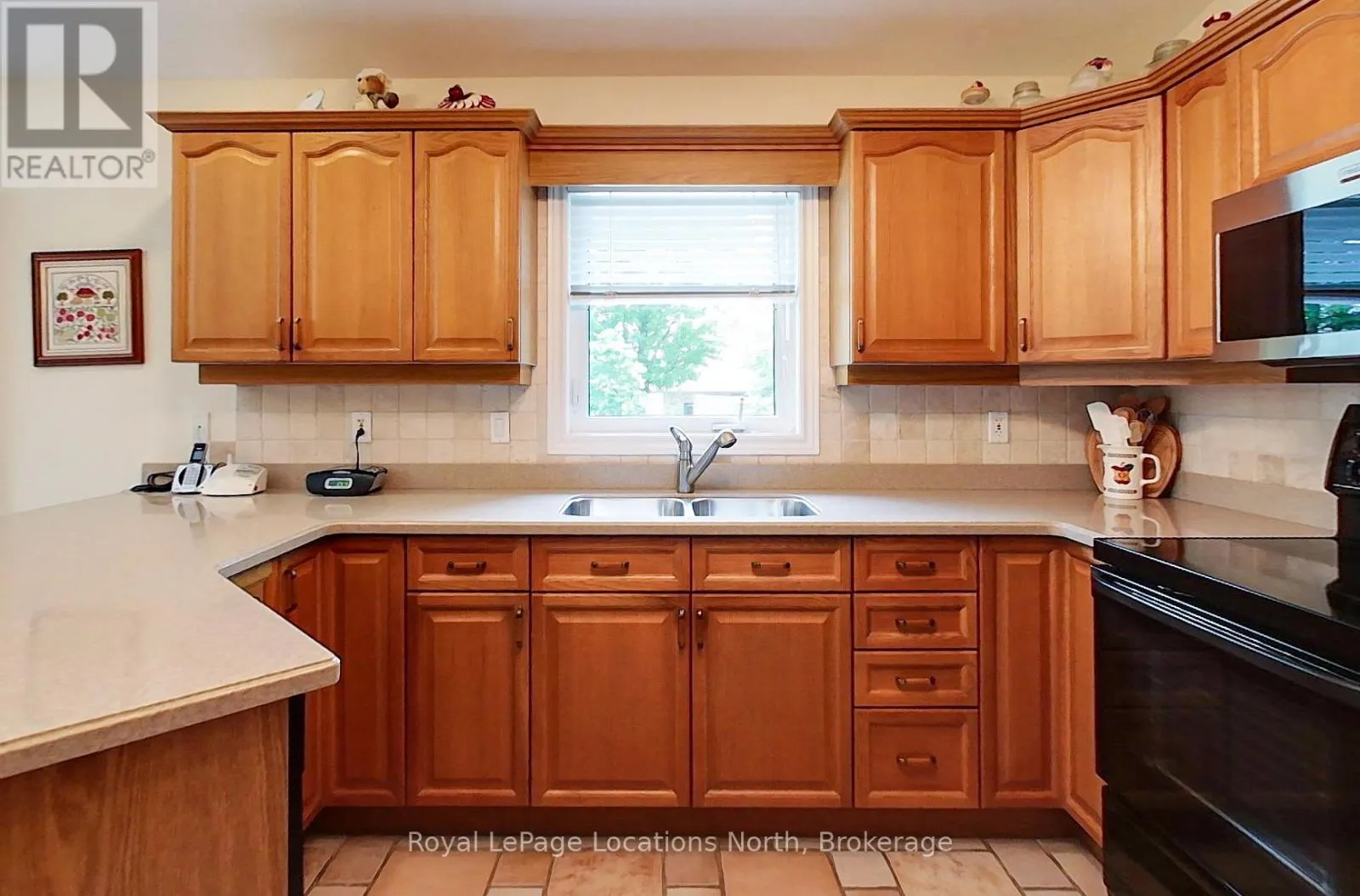 69 FAIRWAY AVENUE