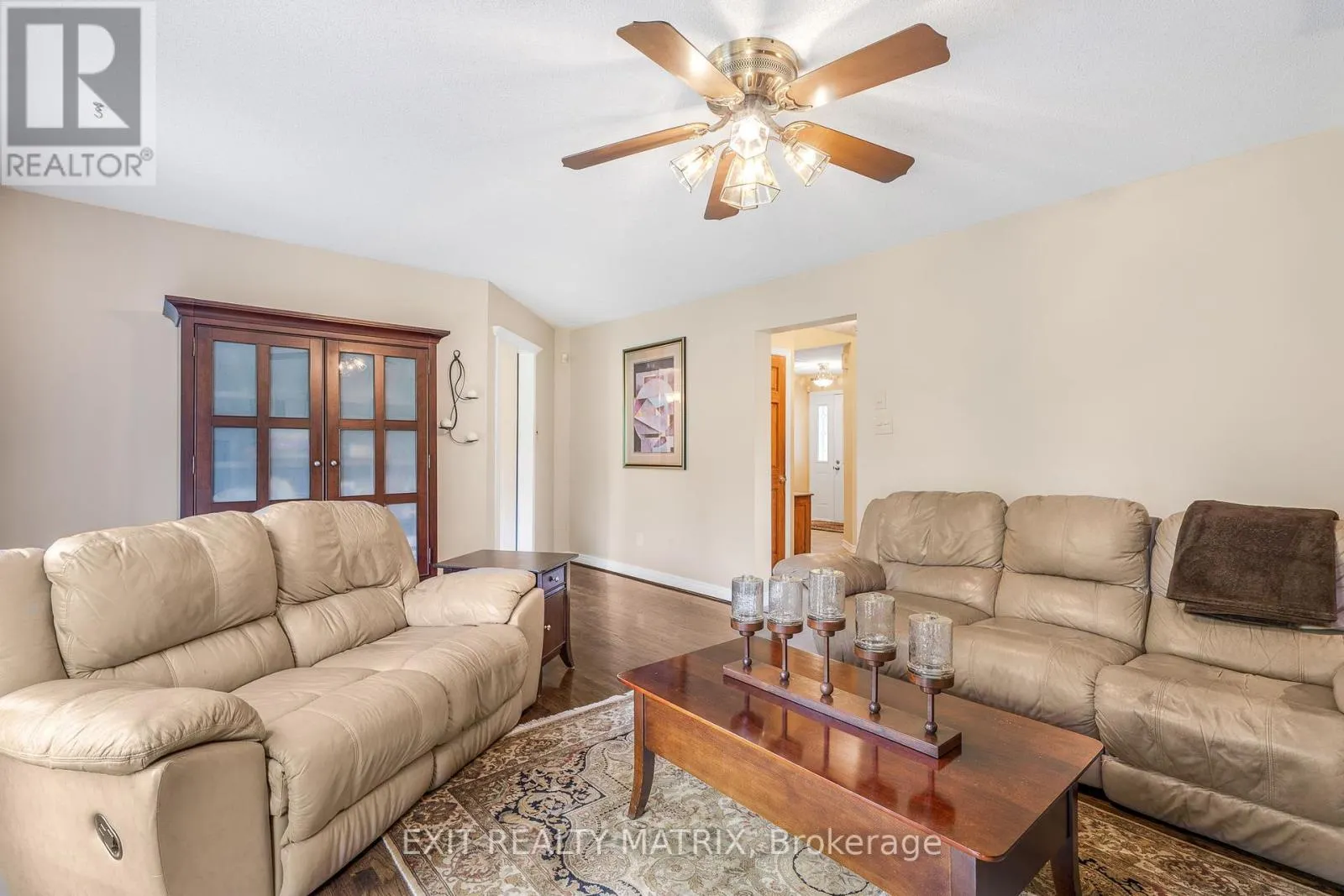882 DU CASTOR ROAD