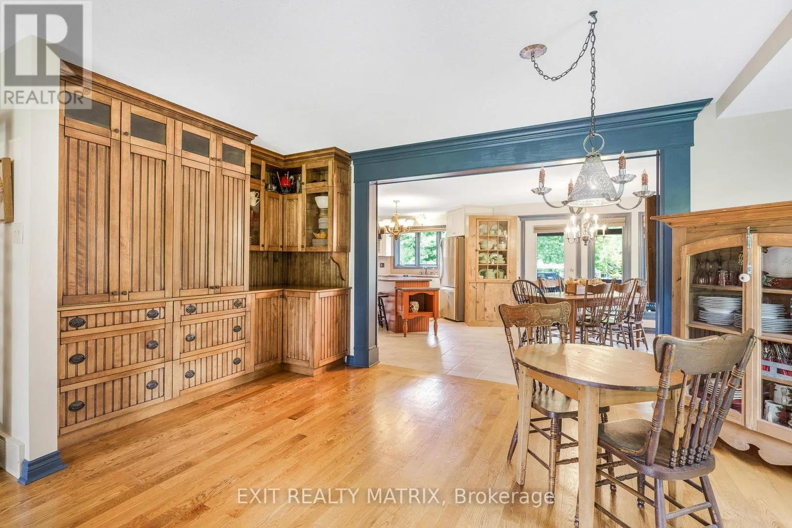 882 DU CASTOR ROAD