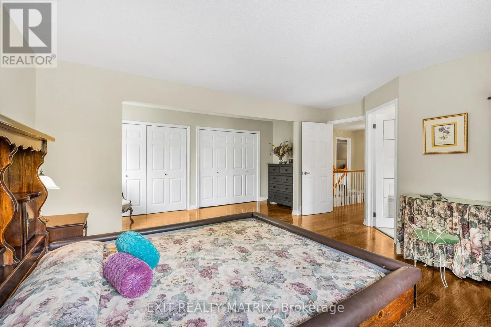 882 DU CASTOR ROAD
