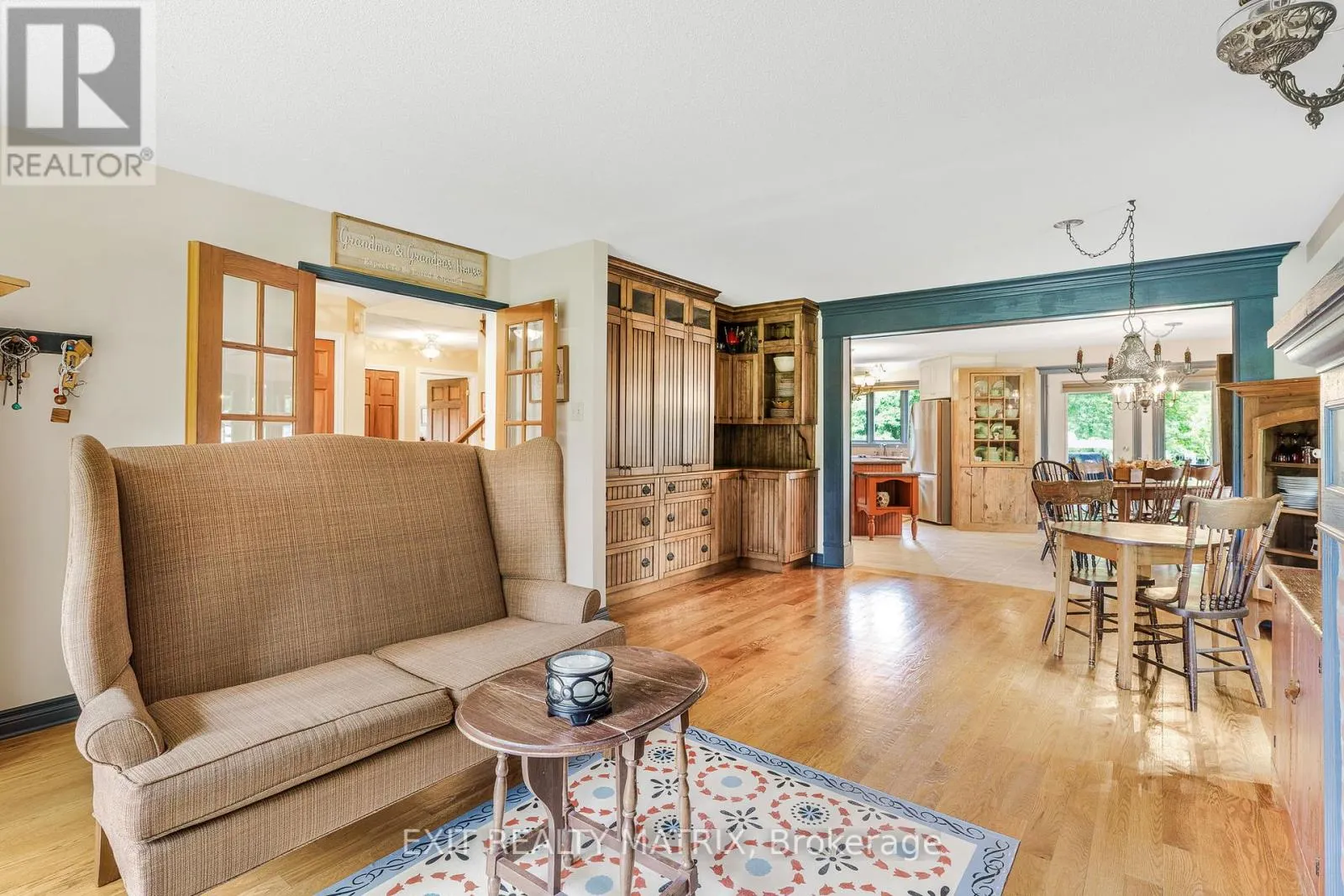 882 DU CASTOR ROAD