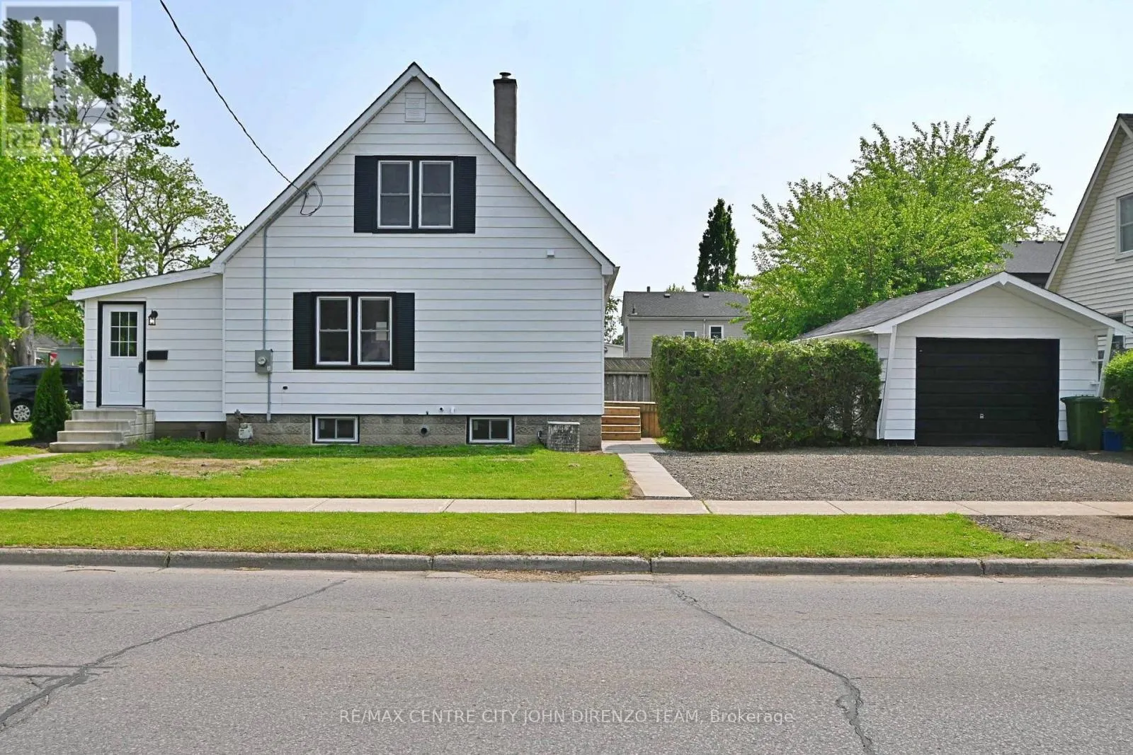 52 WOODWORTH AVENUE