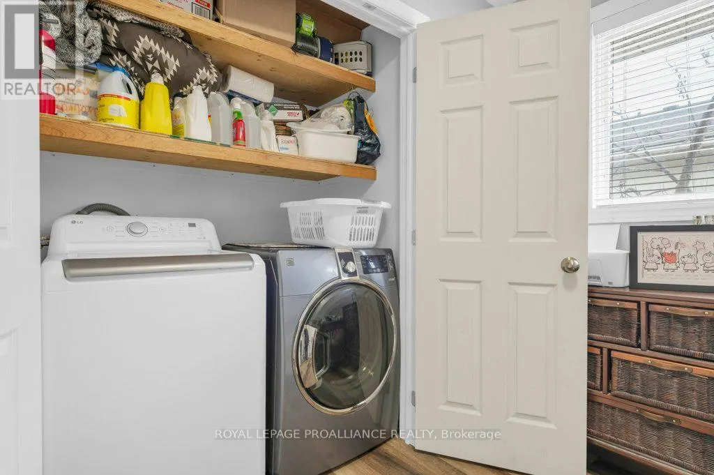 B - 162 PRINCE EDWARD STREET, #B