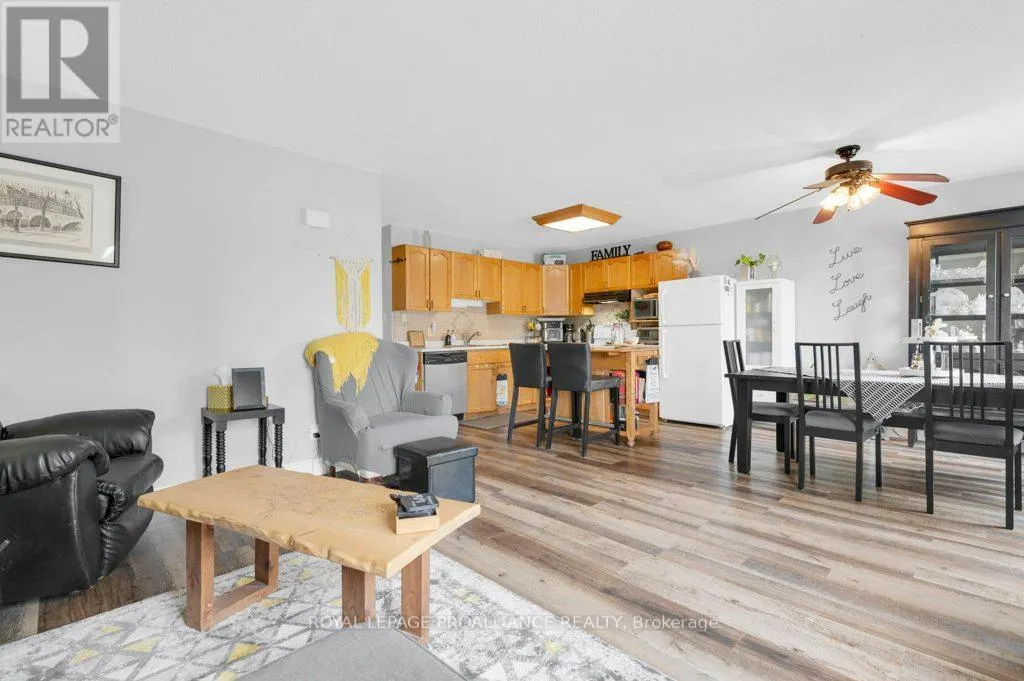 B - 162 PRINCE EDWARD STREET, #B